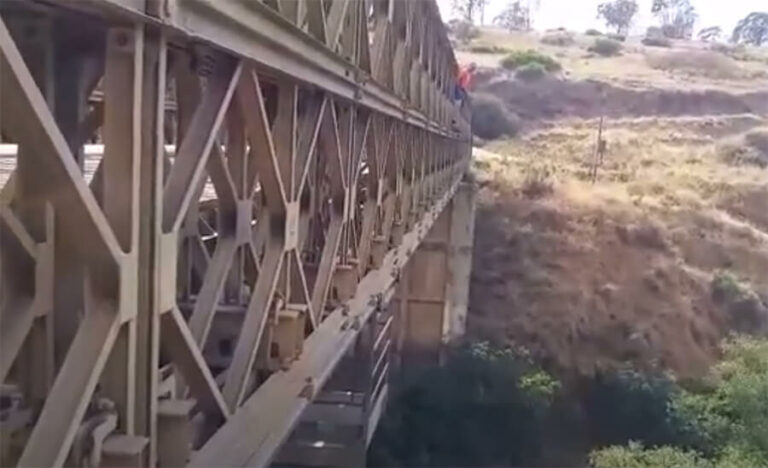 אומגה בירדן טיולי סנפלינג וגלישת מצוקים