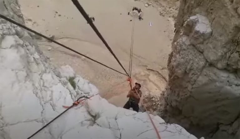 סנפלינג בישראל עם אשדות חברת טיולי אתגר וסנפלינג