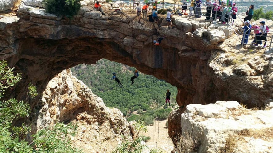סנפלינג במערת הקשת