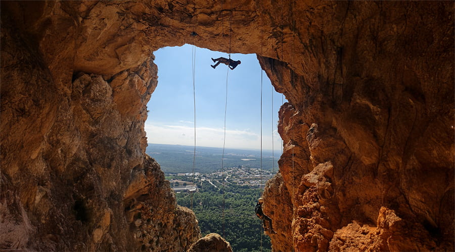 Keshet Cave wonder
