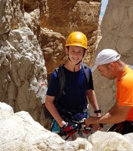 Guided Family Rappelling In The Desert – Safe Outdoor Adventure For Kids And Teens